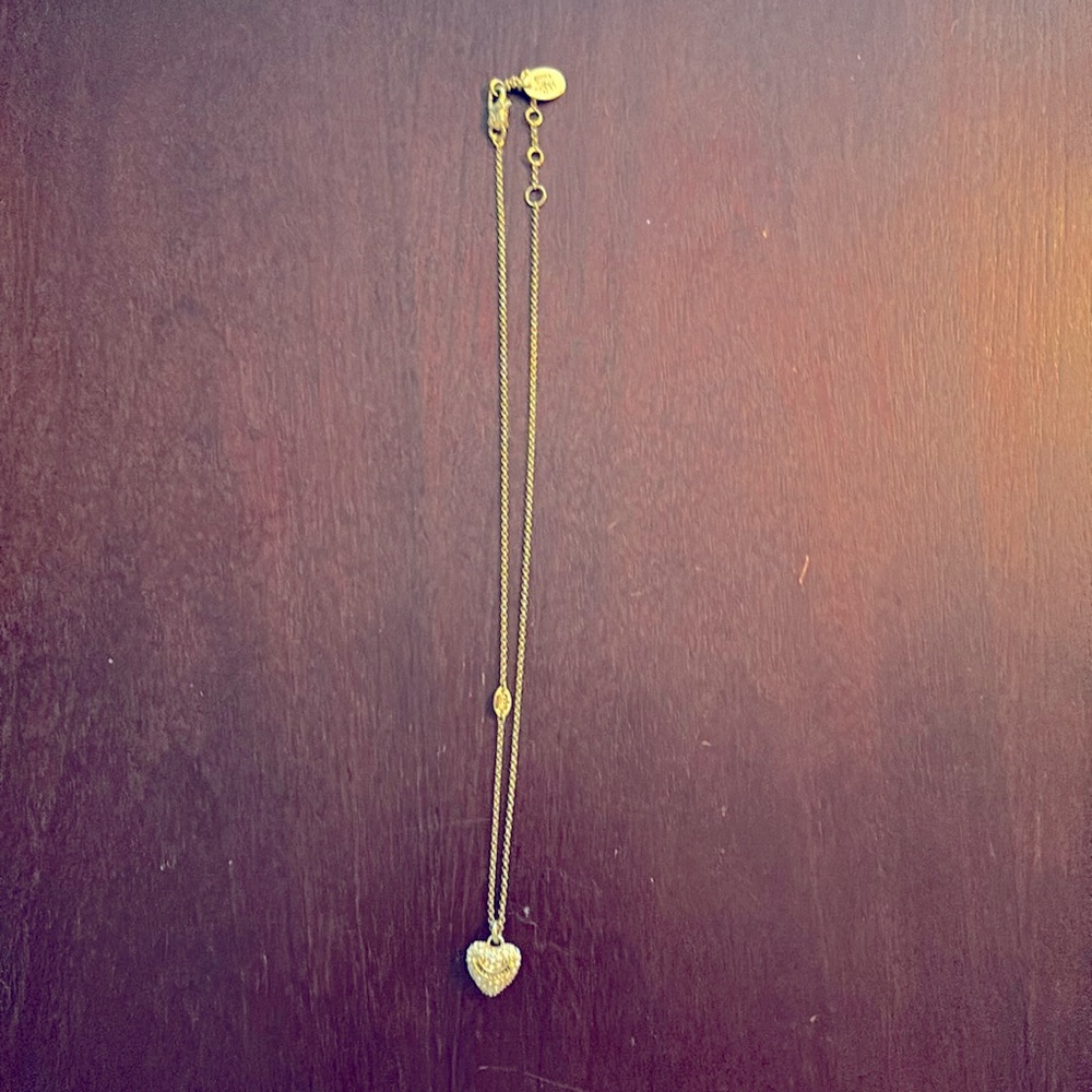 Juicy Couture necklace gold tone